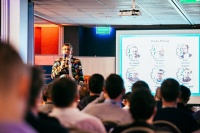 PLNOG: Zmierzch epoki triple play 