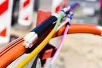 Decyzje Prezesa UKE o kanalizacji kablowej oraz kanalizacji telekomunikacyjnej budynków